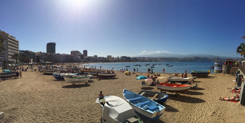 Las Canteras beach